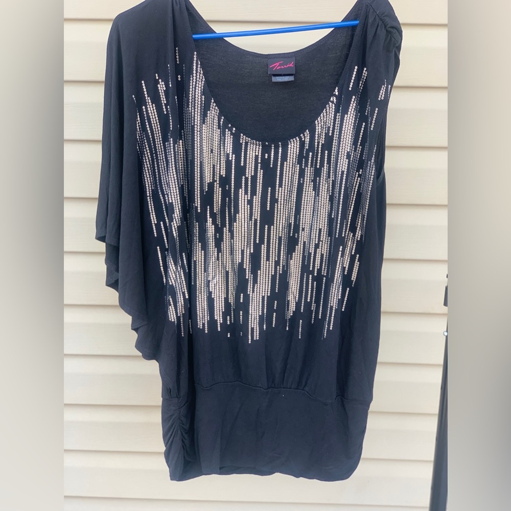 Torrid size 1 top